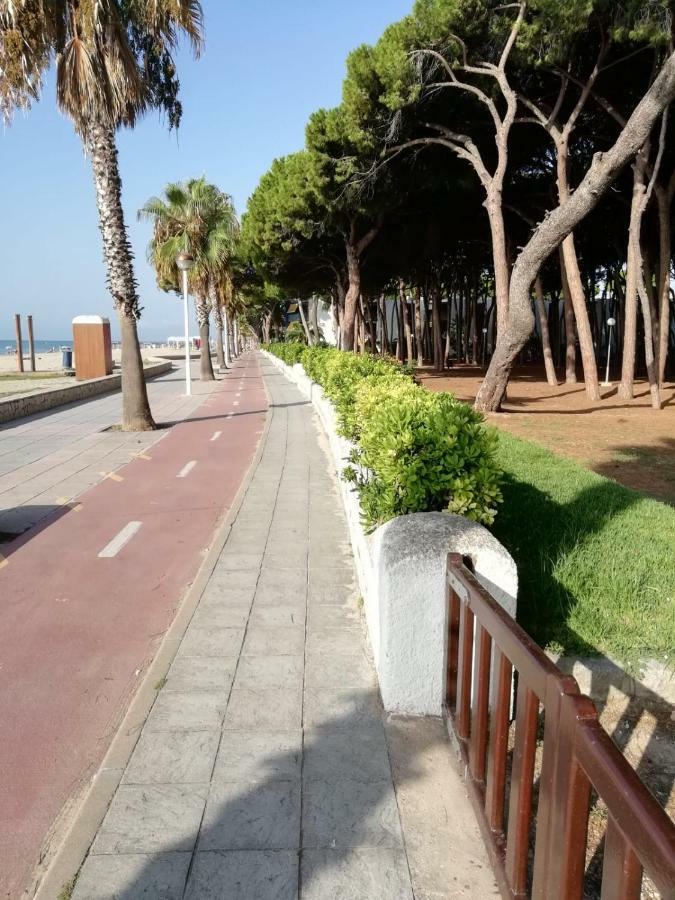 Reus Mediterrani Камбрілс Екстер'єр фото